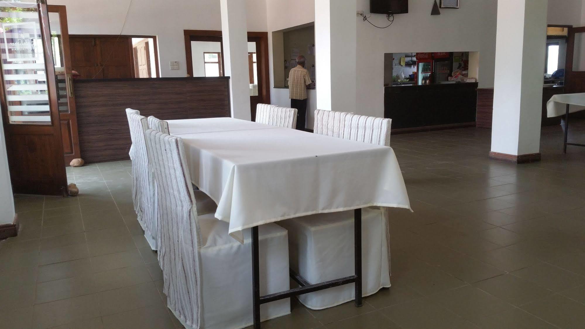 Jade Green Hotel Hambantota Εξωτερικό φωτογραφία