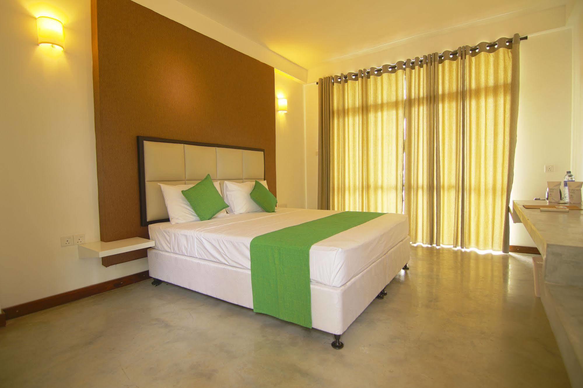 Jade Green Hotel Hambantota Εξωτερικό φωτογραφία
