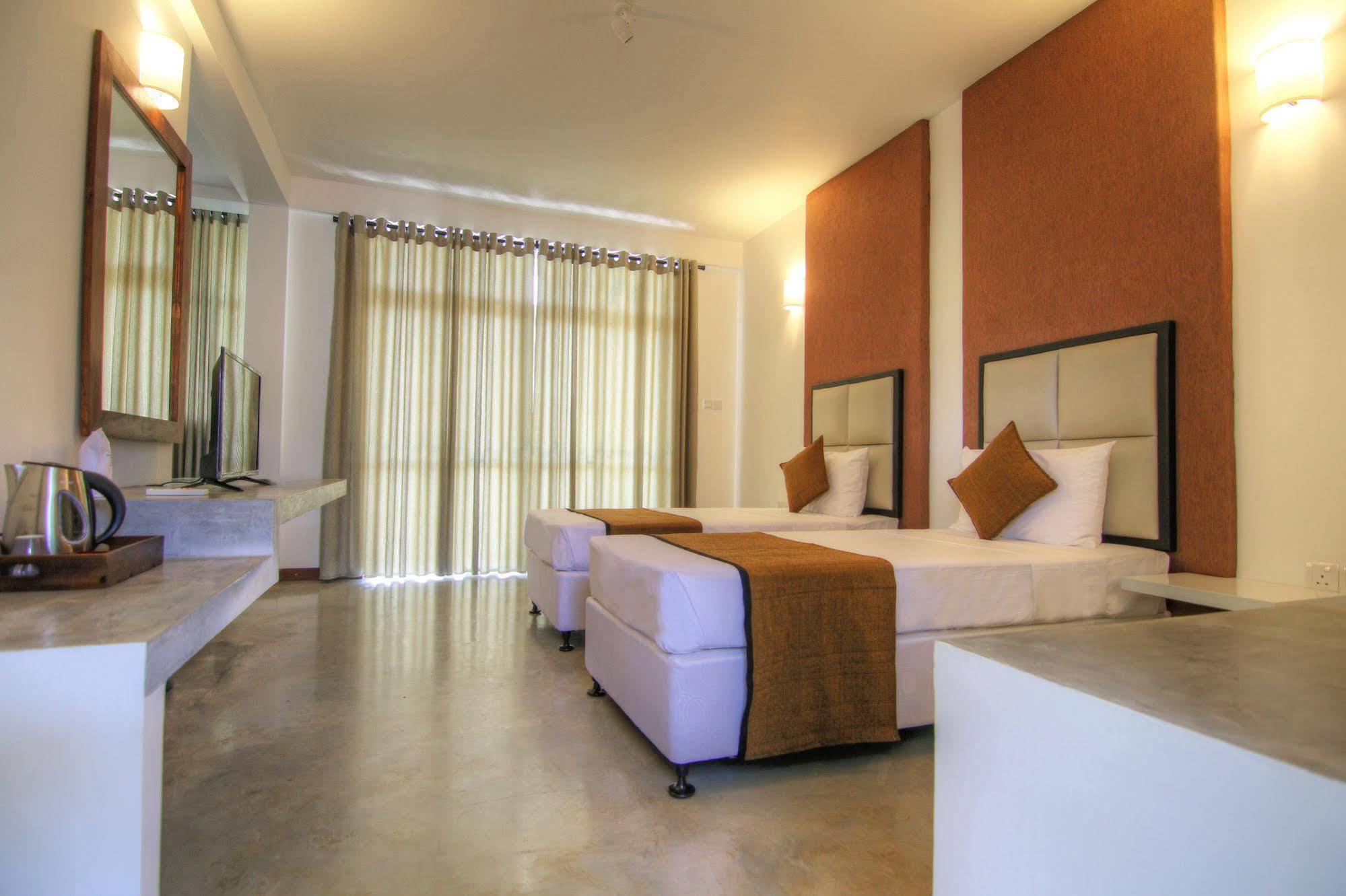 Jade Green Hotel Hambantota Εξωτερικό φωτογραφία